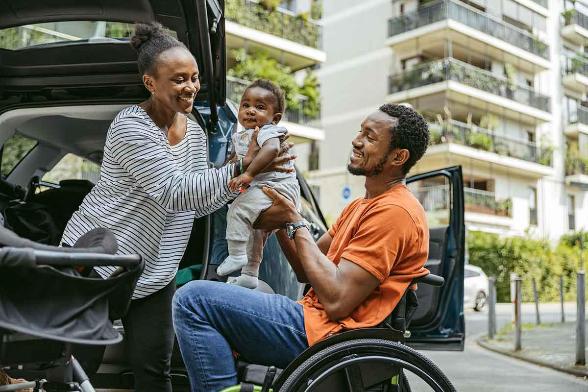 this dad in a wheelchair has a disability